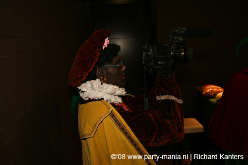 081115_003_intocht_sinterklaas_partymania