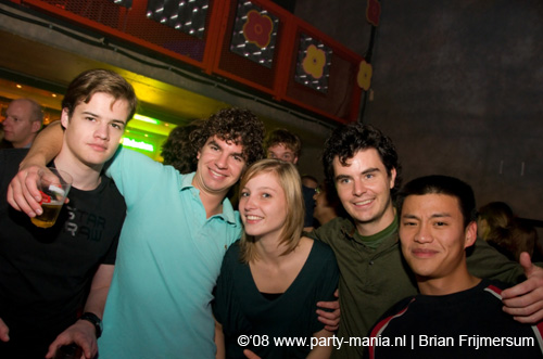 081115_000_stug_partymania