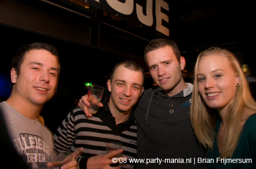 081115_010_stug_partymania