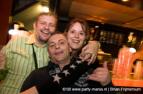 081115_057_stug_partymania