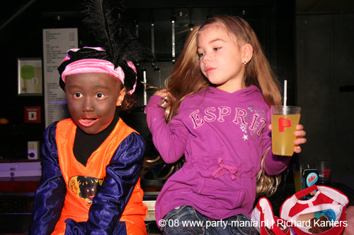 081122_011_haags_sinterklaas_feest_partymania