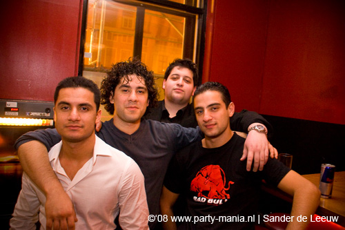 081122_003_onefour_partymania