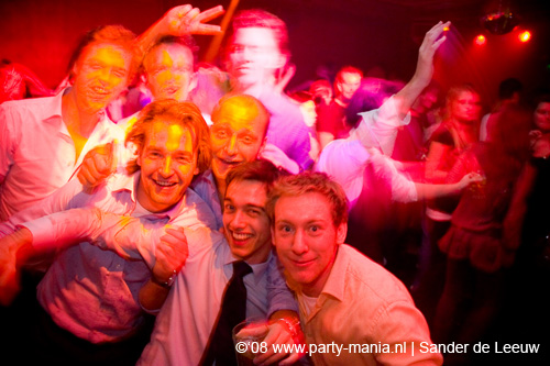 081122_027_onefour_partymania