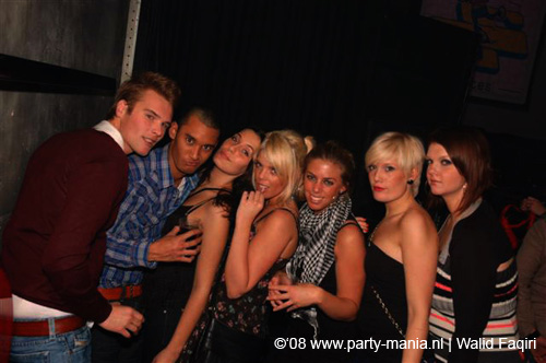 081122_029_secret_cinema_partymania