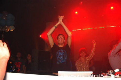 081122_107_secret_cinema_partymania
