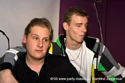 081122_006_tabu_partymania