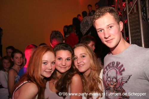 081128_066_safe_partymania