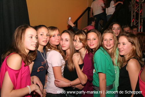 081128_081_safe_partymania