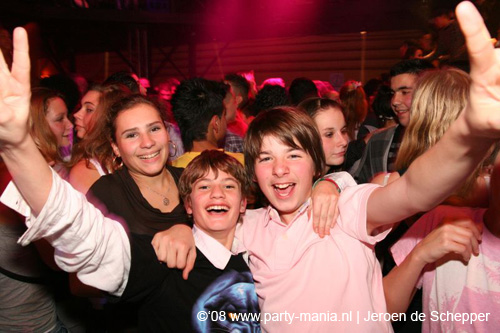 081128_104_safe_partymania