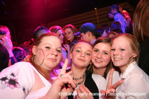 081128_107_safe_partymania