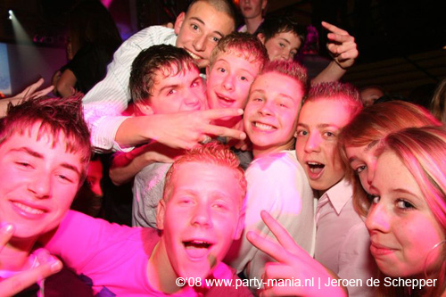 081128_124_safe_partymania