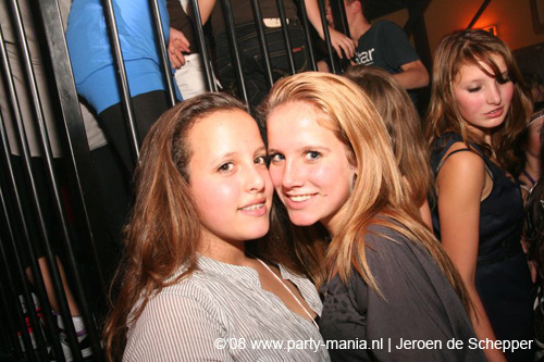 081128_132_safe_partymania