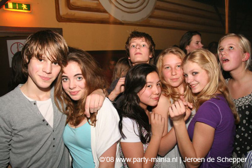 081128_140_safe_partymania