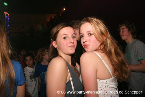 081128_143_safe_partymania