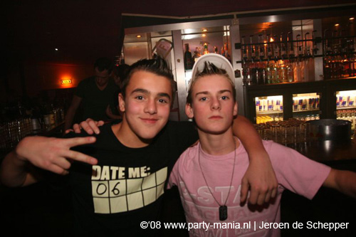 081128_150_safe_partymania
