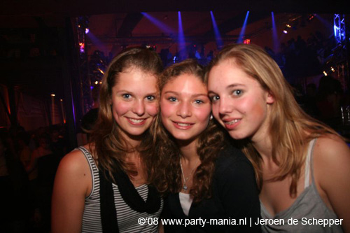 081128_151_safe_partymania