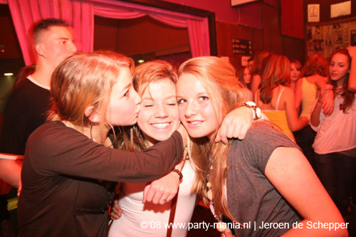 081128_153_safe_partymania