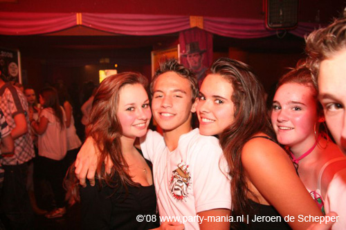 081128_155_safe_partymania