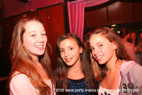 081128_157_safe_partymania
