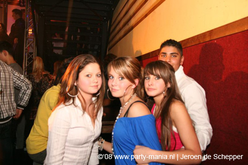 081128_173_safe_partymania
