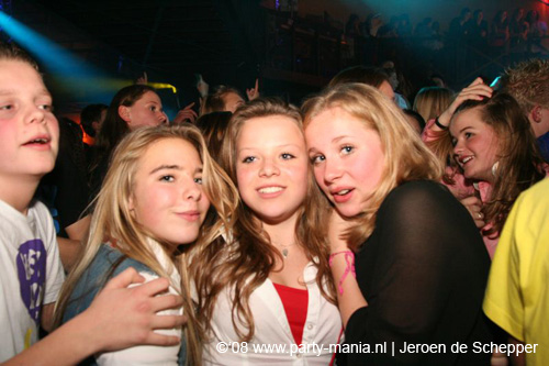 081128_174_safe_partymania