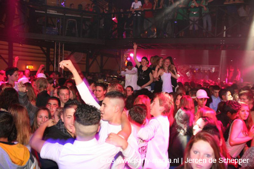 081128_185_safe_partymania