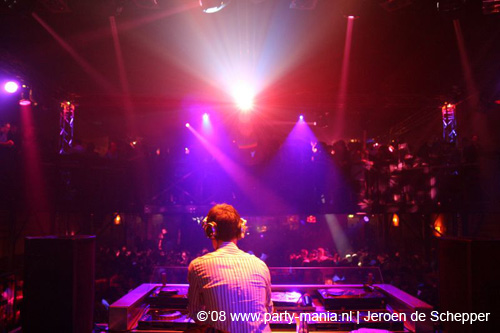 081128_189_safe_partymania