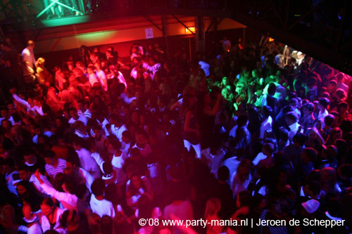 081128_192_safe_partymania