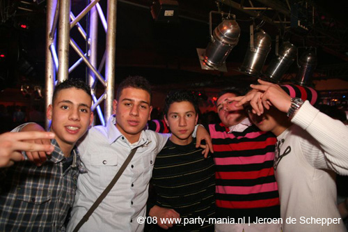 081128_210_safe_partymania
