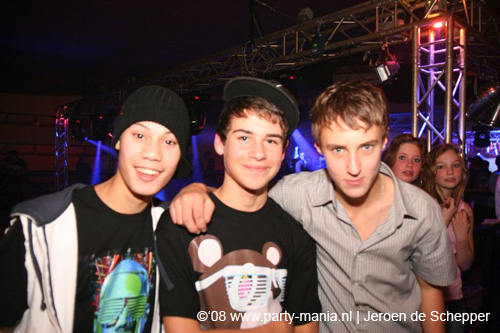 081128_212_safe_partymania