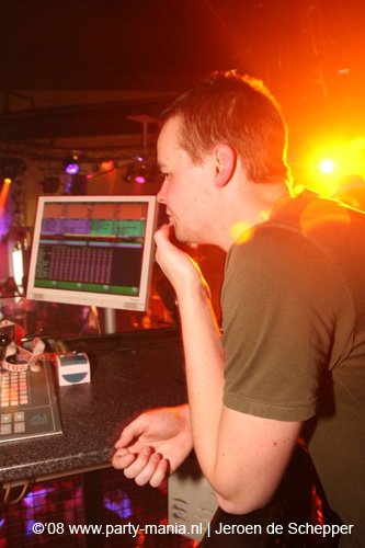 081128_224_safe_partymania