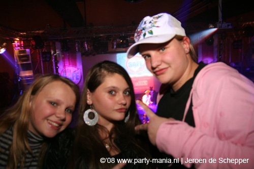 081128_226_safe_partymania