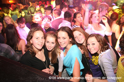 081128_235_safe_partymania