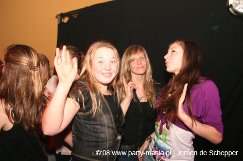 081128_244_safe_partymania