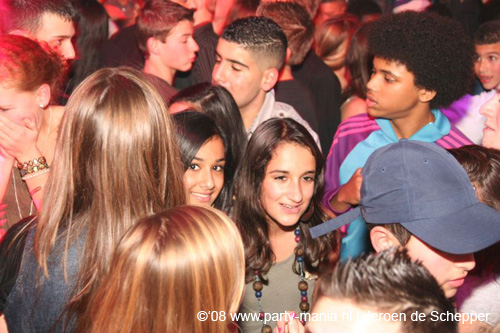 081128_248_safe_partymania