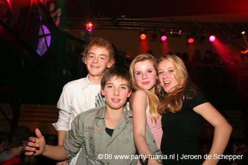 081128_265_safe_partymania