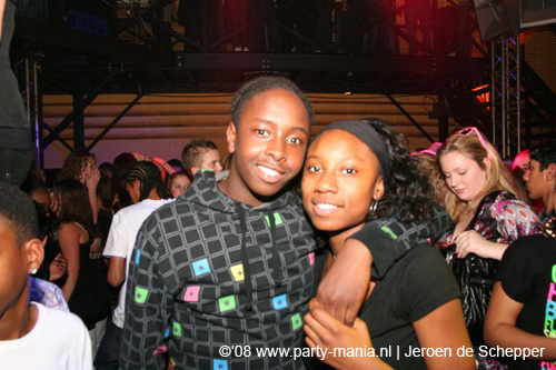 081128_268_safe_partymania