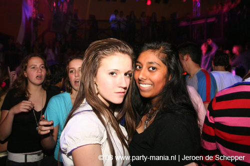 081128_279_safe_partymania