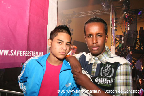 081128_289_safe_partymania