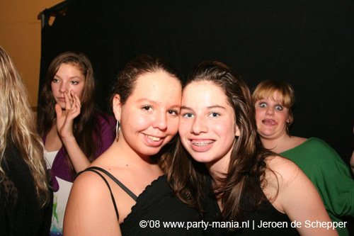 081128_293_safe_partymania