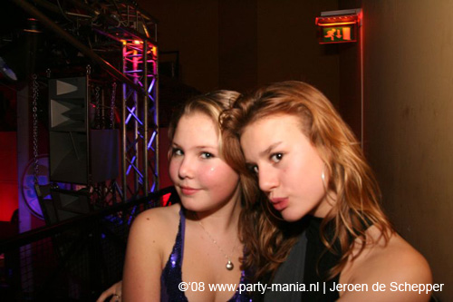 081128_311_safe_partymania