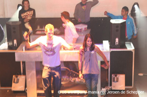 081128_319_safe_partymania
