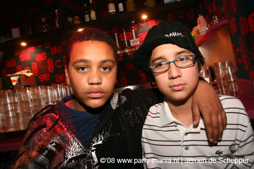 081128_321_safe_partymania