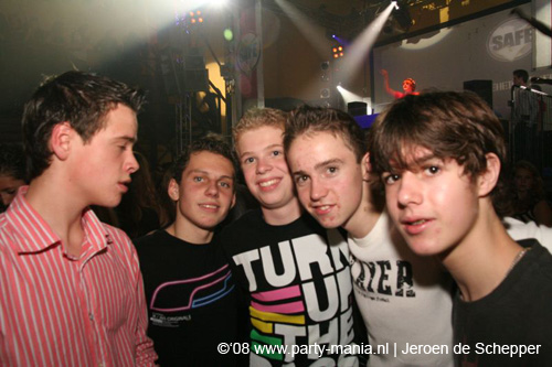 081128_343_safe_partymania