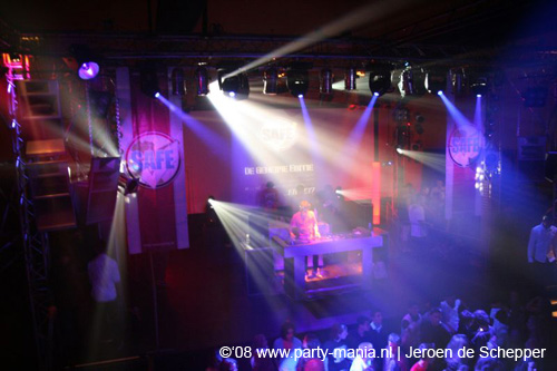 081128_398_safe_partymania