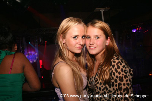 081128_407_safe_partymania