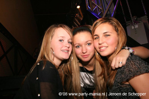 081128_411_safe_partymania