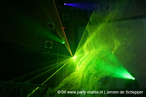 081128_420_safe_partymania