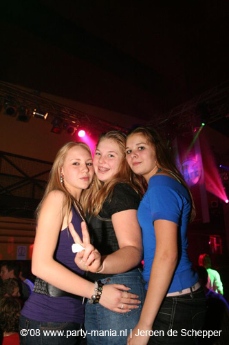 081128_434_safe_partymania