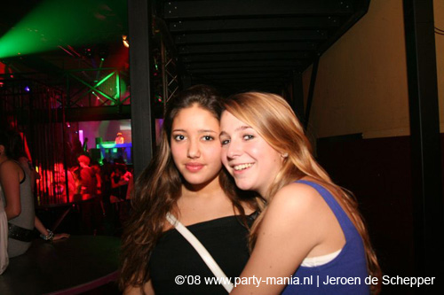 081128_435_safe_partymania